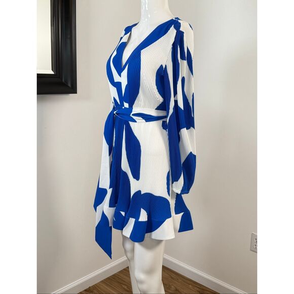 Milly $450 Liv Grand Foliage Pleated Minidress Size 2 - Picture 9 of 13